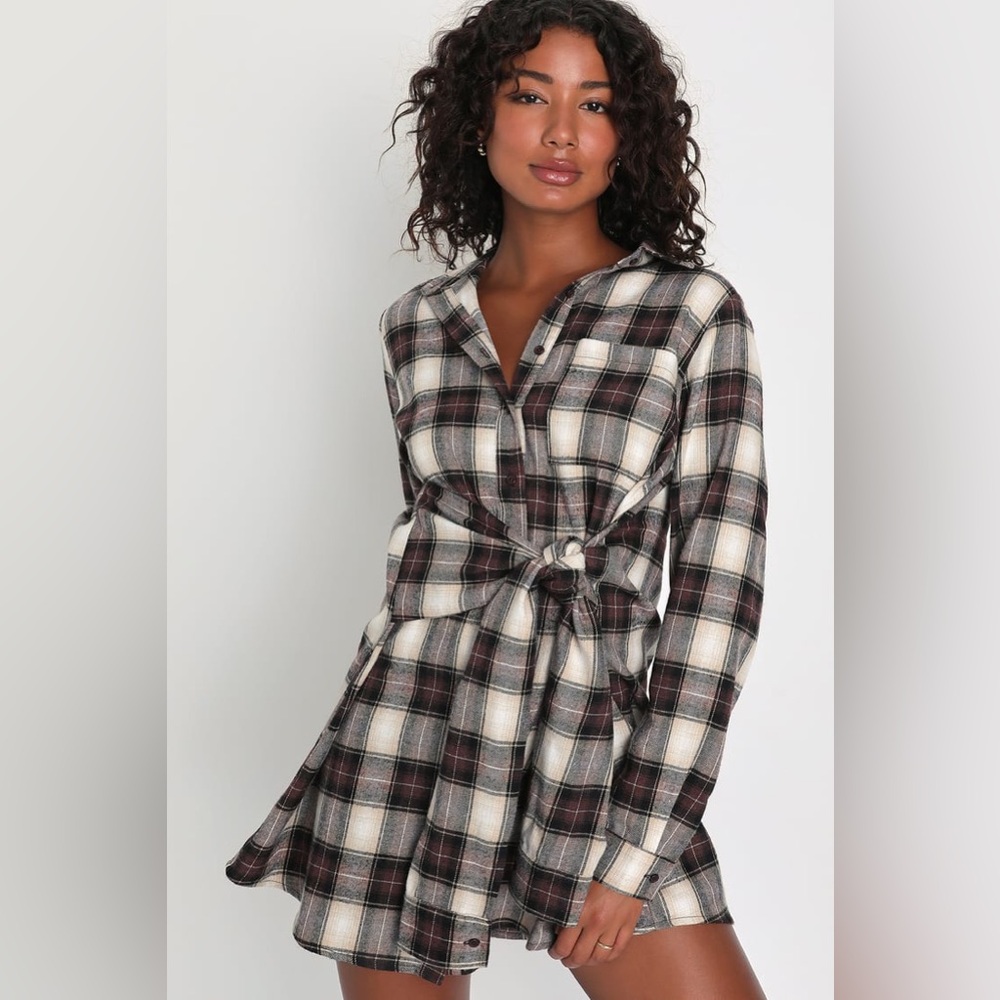 Lulu’s XS Pick Of The Patch Brown Plaid Tie-Front Mini Dress